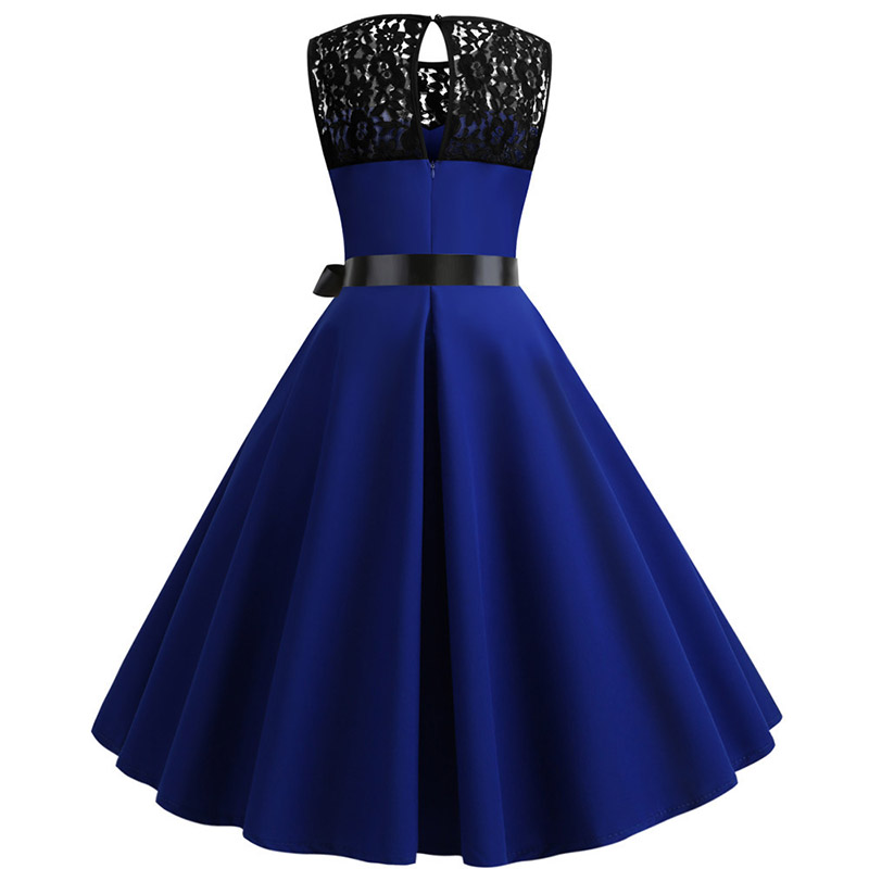 Elegancka sukienka na imprezę  – Women'S Fashion Of The 50S recenzja i cena